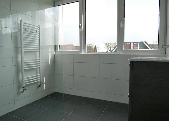 Casa vacanze Met Sauna Op Recreatiepark De Wielen - 64