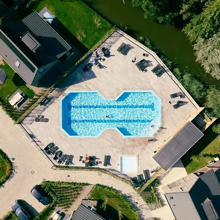 Met Sauna Op Recreatiepark De Wielen - 64 *