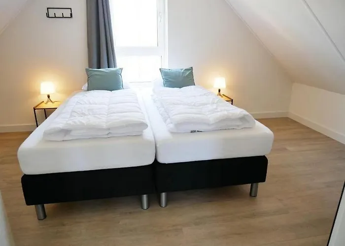 Vakantiehuis Met Sauna Op Recreatiepark De Wielen - 64 Sint Maarten