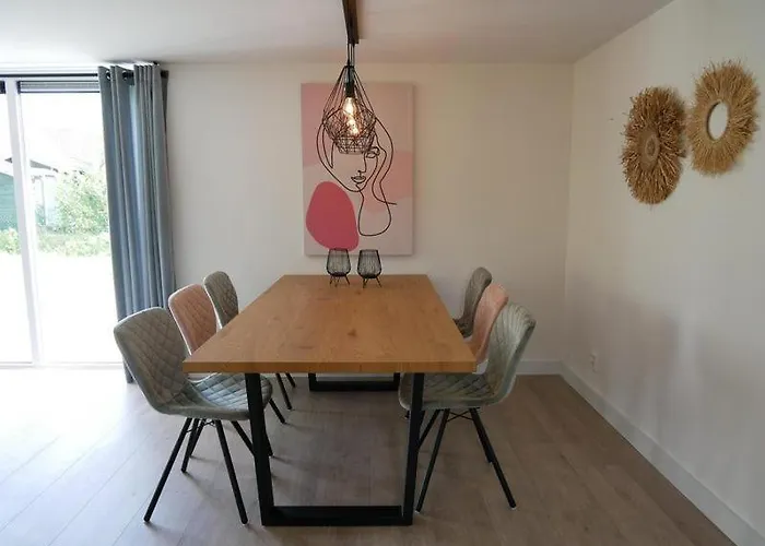 Met Sauna Op Recreatiepark De Wielen - 64 Sint Maarten